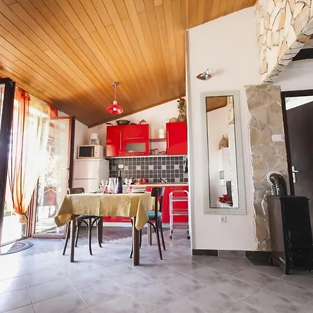 Apartment By The Sea Seget Vranjica, Trogir - 1037 *