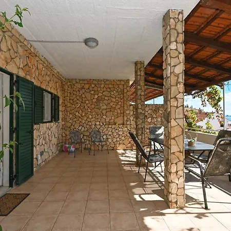 Apartment By The Sea Seget Vranjica, Trogir - 1037 *